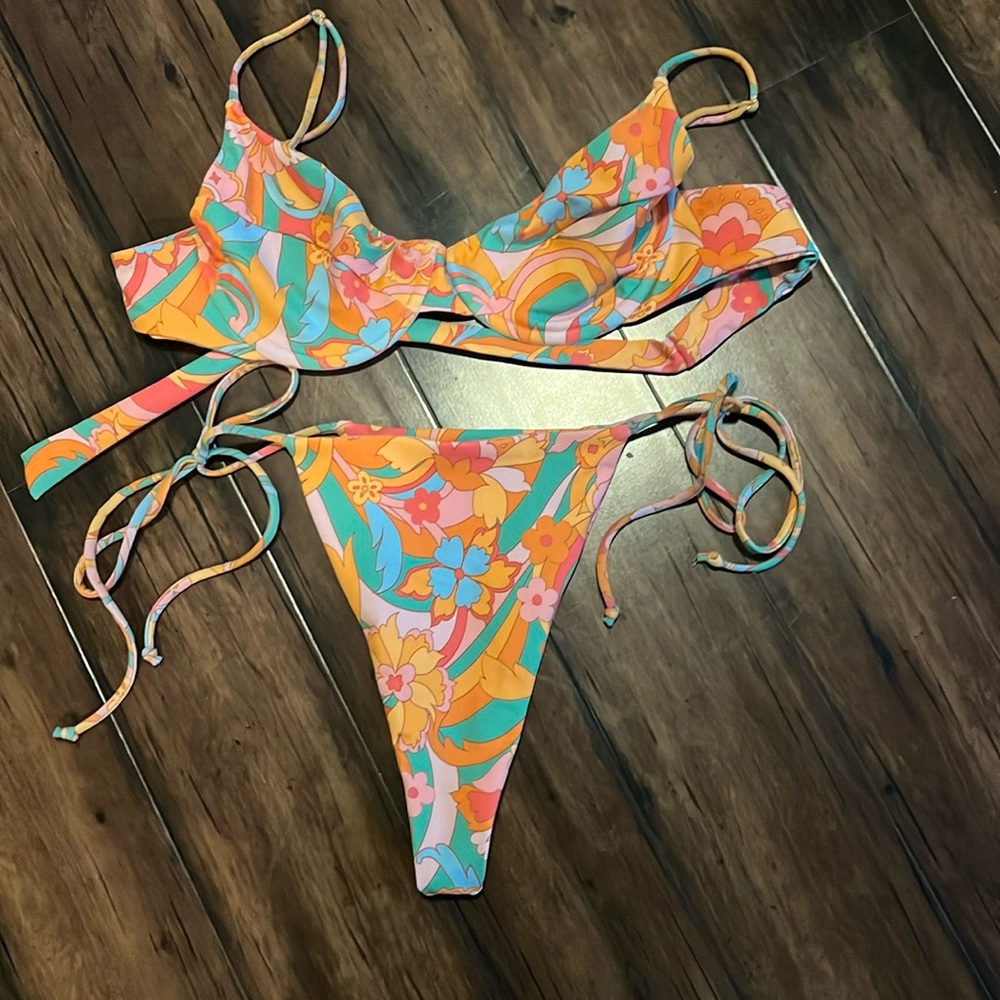 Skatie bikini
